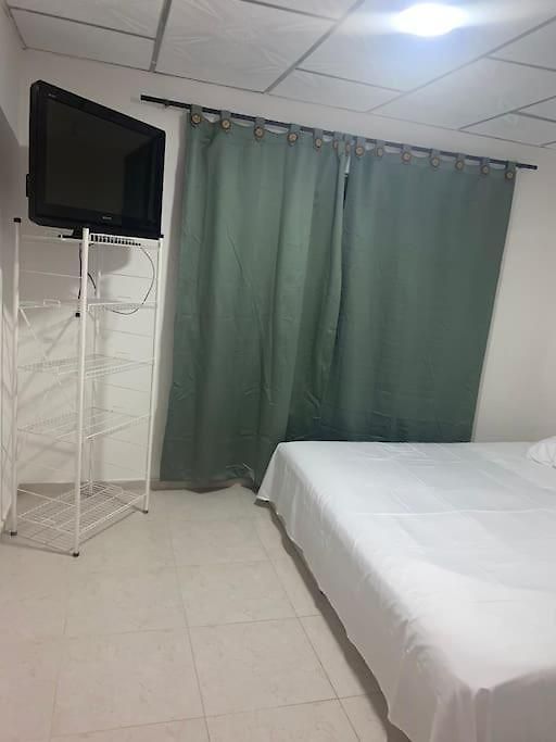 Apartamento Interno, Acogedor, Excelente Ubicacion *